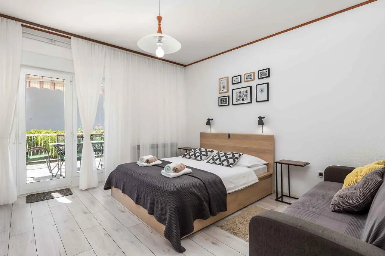 Apartments In Moscenicka Draga 34827 Croatia