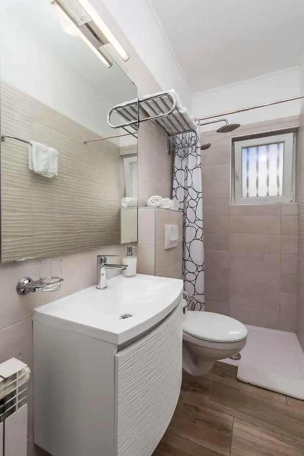 Apartments In Moscenicka Draga 34827